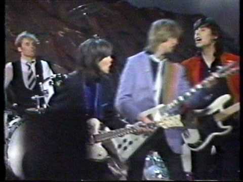 Pretenders - Stop Your Sobbing (1979)