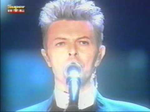 David Bowie Brit Awards &#039;96 Hallo Spaceboy with Pet Shop Boys
